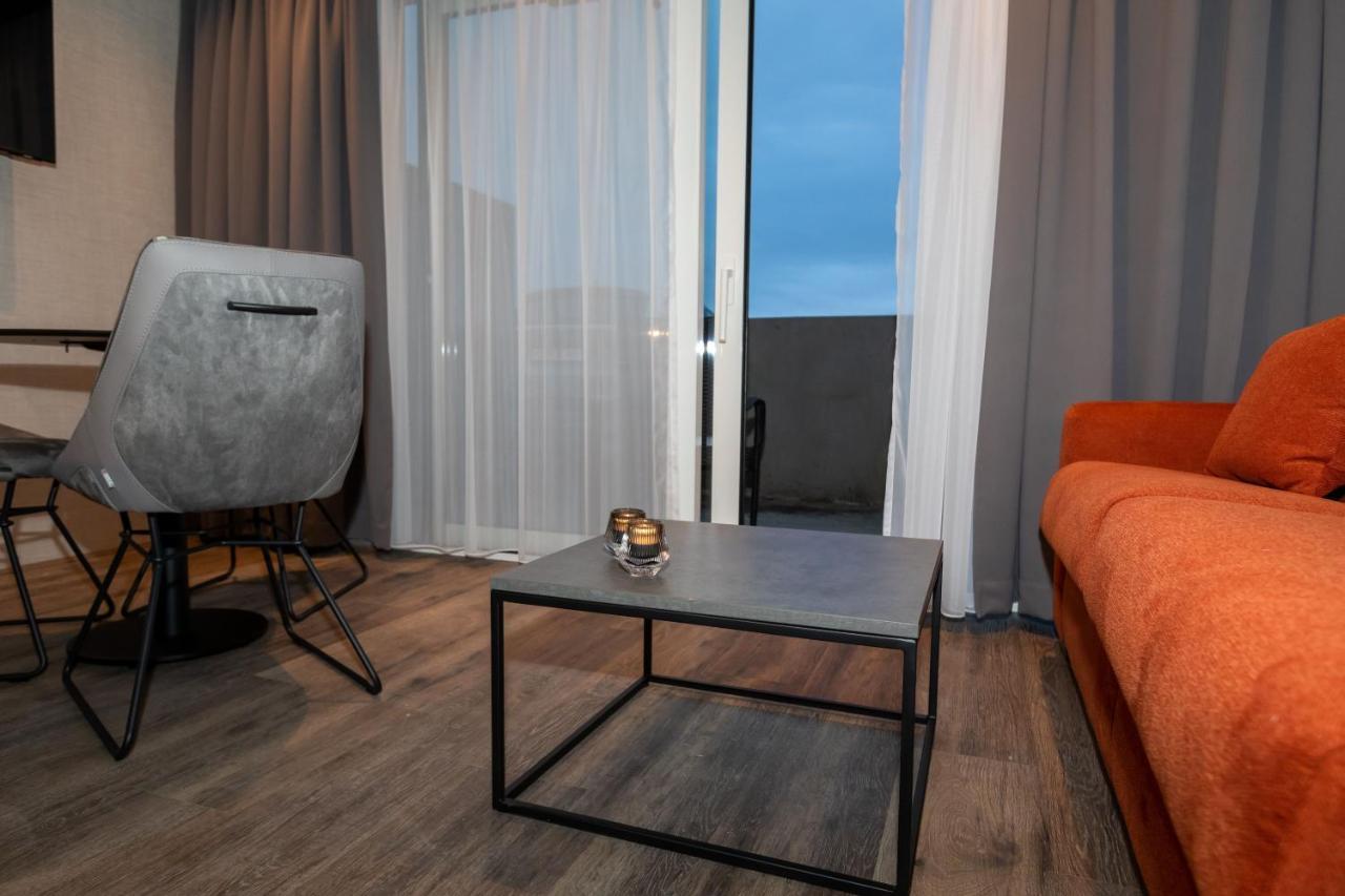 Hotel Halond Akureyri Exteriör bild